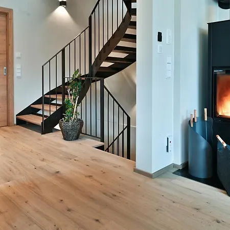 Dom wakacyjny Boutique Alpi Mit Sauna & Kino Garmisch-Partenkirchen
