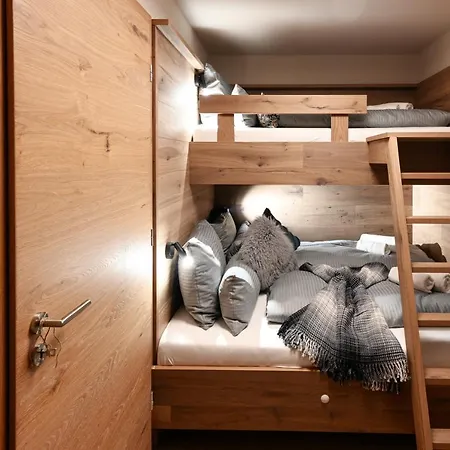 Будинок відпочинку Boutique Alpi - Private Sauna & Cinema Гарміш-Партенкірхен