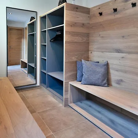 Boutique Alpi - Private Sauna & Cinema * Гарміш-Партенкірхен