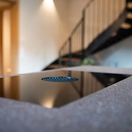 Boutique Alpi - Private Sauna & Cinema Будинок відпочинку