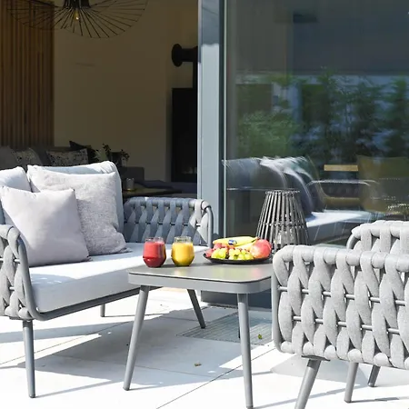 Boutique Chalets Alpi Mit Sauna & Kino Будинок відпочинку *