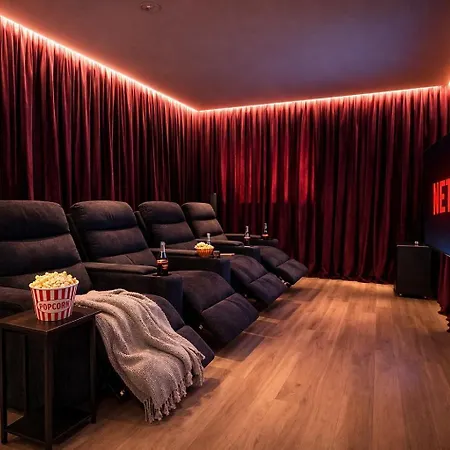 Boutique Alpi Mit Sauna & Kino בית נופש גרמיש-פרטנקירכן