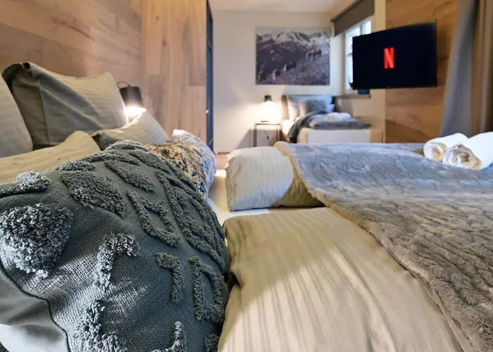 Boutique Chalets Alpi Mit Sauna & Kino בית נופש גרמיש-פרטנקירכן