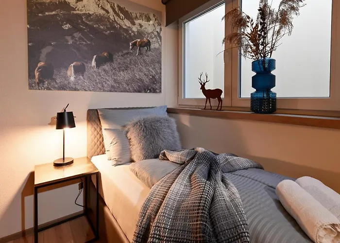 Boutique Chalets Alpi Mit Sauna & Kino גרמיש-פרטנקירכן