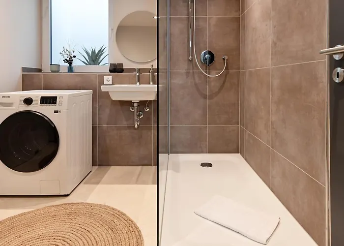 Boutique Chalets Alpi Mit Sauna & Kino בית נופש גרמיש-פרטנקירכן