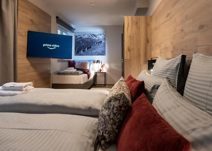 Будинок відпочинку Boutique Chalets Alpi Mit Sauna & Kino Гарміш-Партенкірхен