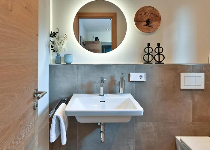 Boutique Chalets Alpi Mit Sauna & Kino בית נופש גרמיש-פרטנקירכן