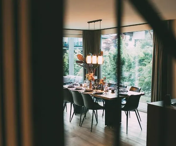 Будинок відпочинку Boutique Chalets Alpi Mit Sauna & Kino Гарміш-Партенкірхен